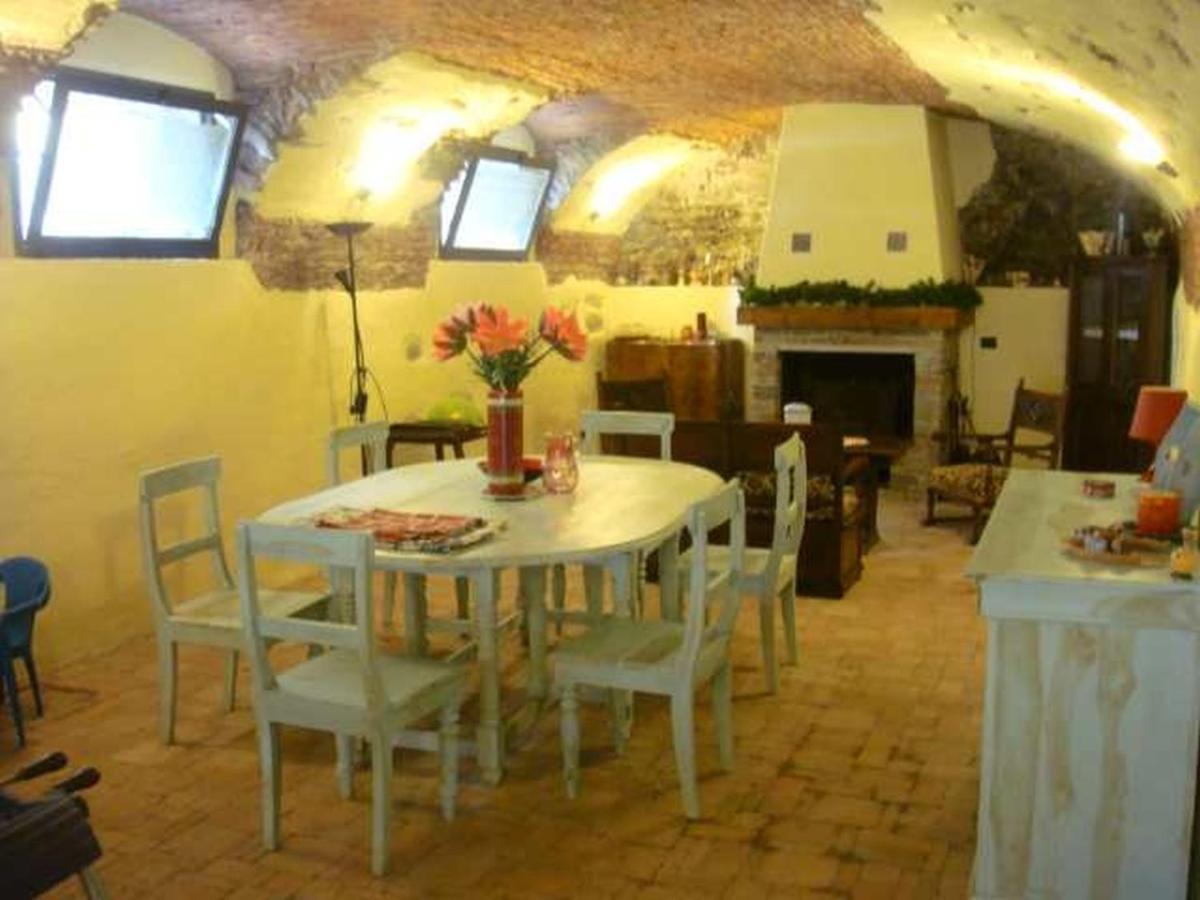 Villa Cardano Maccagno Close To Every Destination Exterior foto