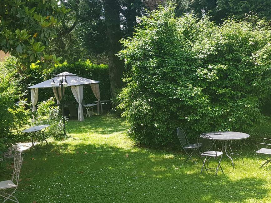 Villa Cardano Maccagno Close To Every Destination Exterior foto